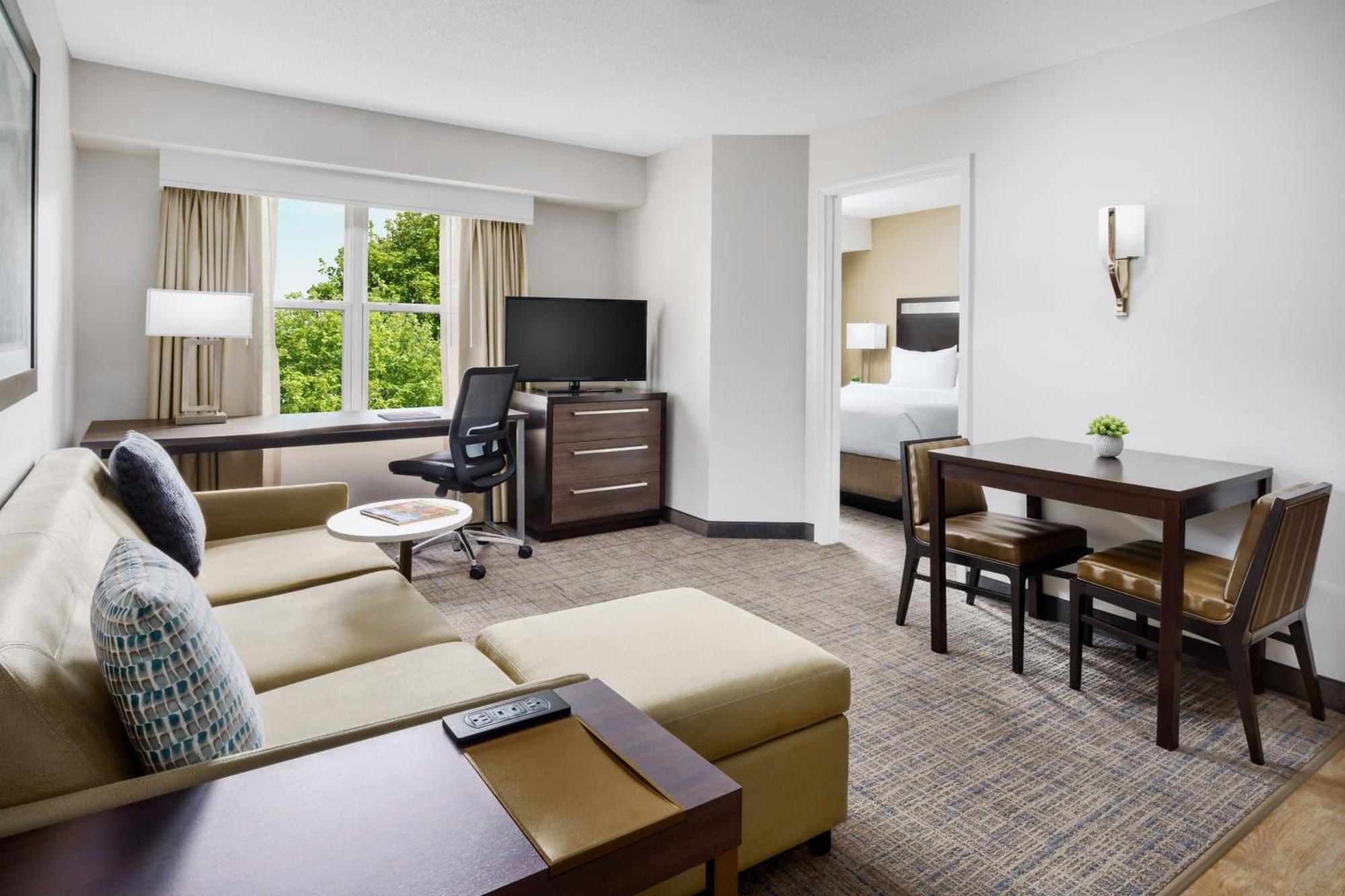 Residence Inn Boston Франклин Екстериор снимка