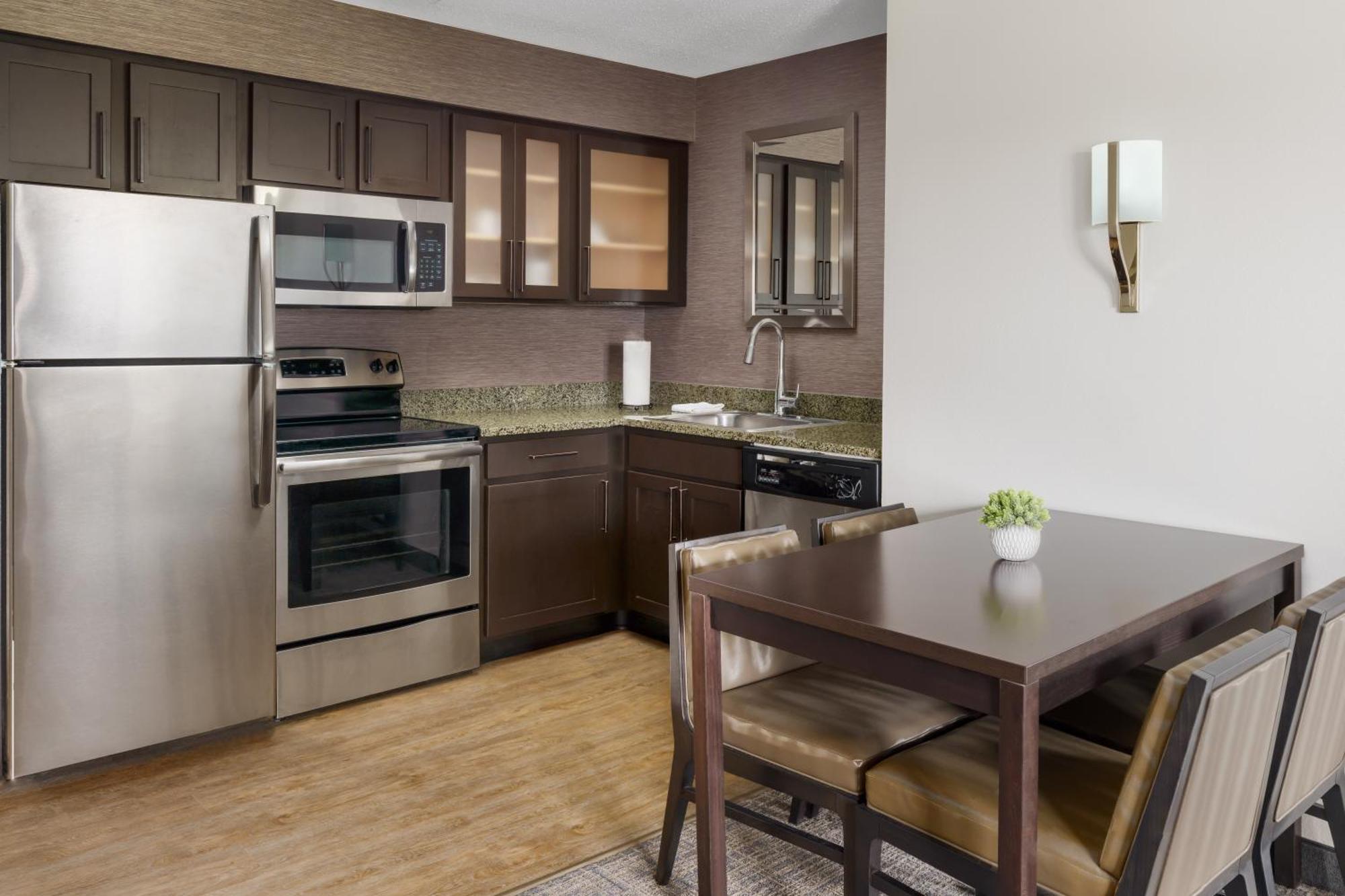 Residence Inn Boston Франклин Екстериор снимка