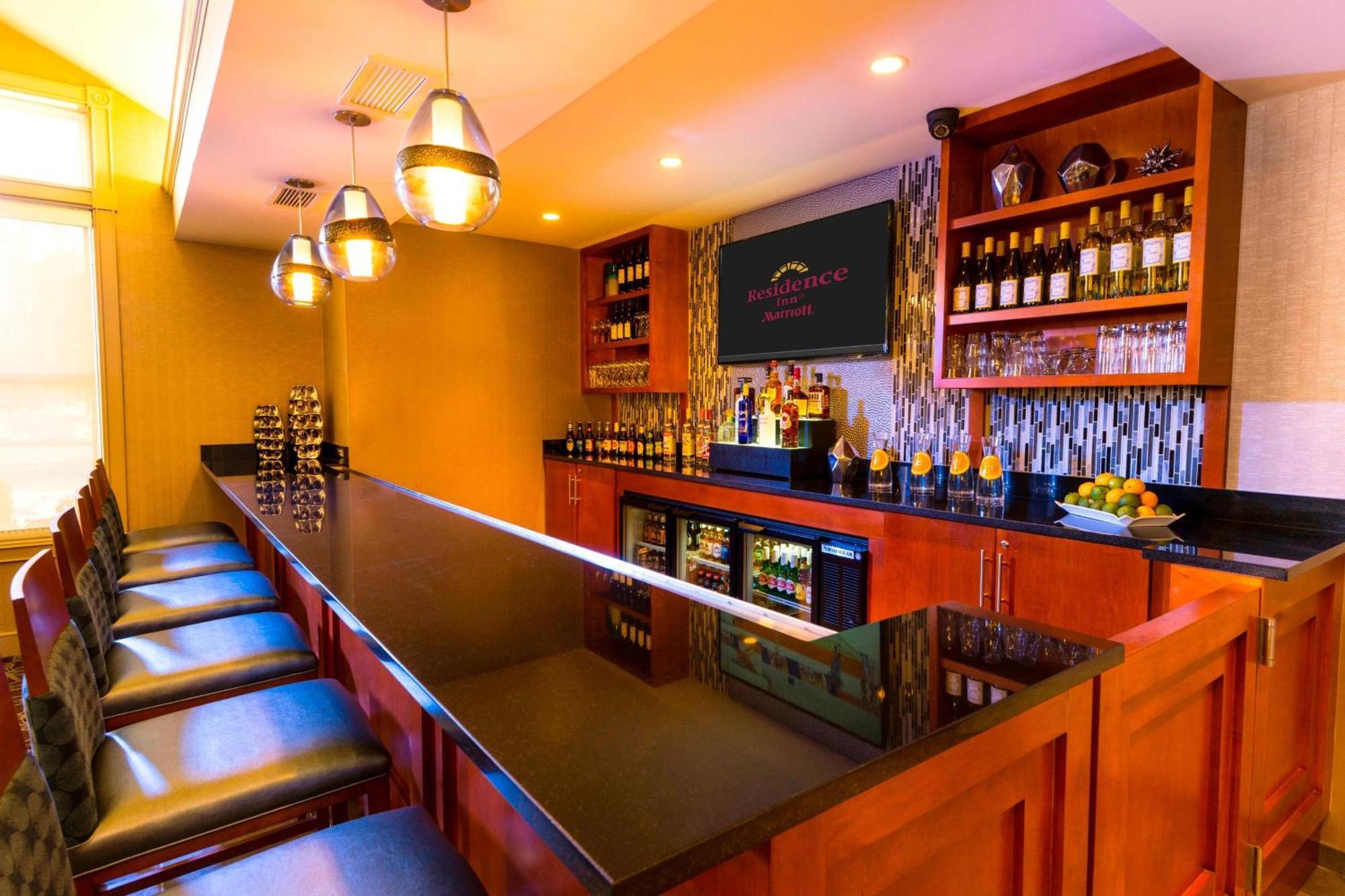 Residence Inn Boston Франклин Екстериор снимка